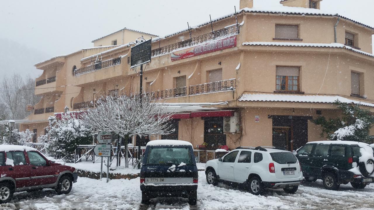 Hostal Restaurante Los Bronces Riópar المظهر الخارجي الصورة
